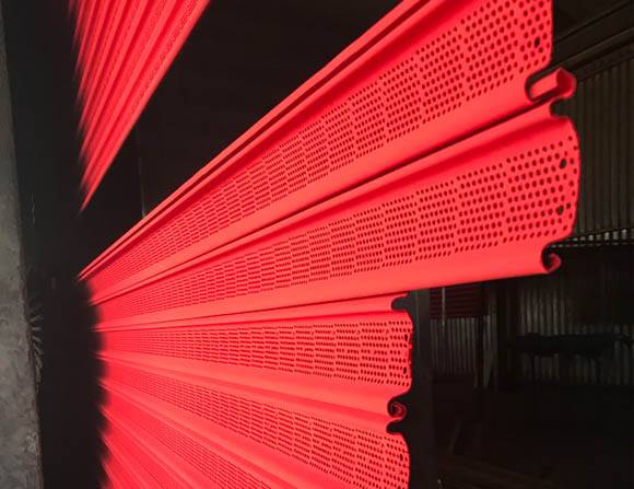 Powder coating of aluminum